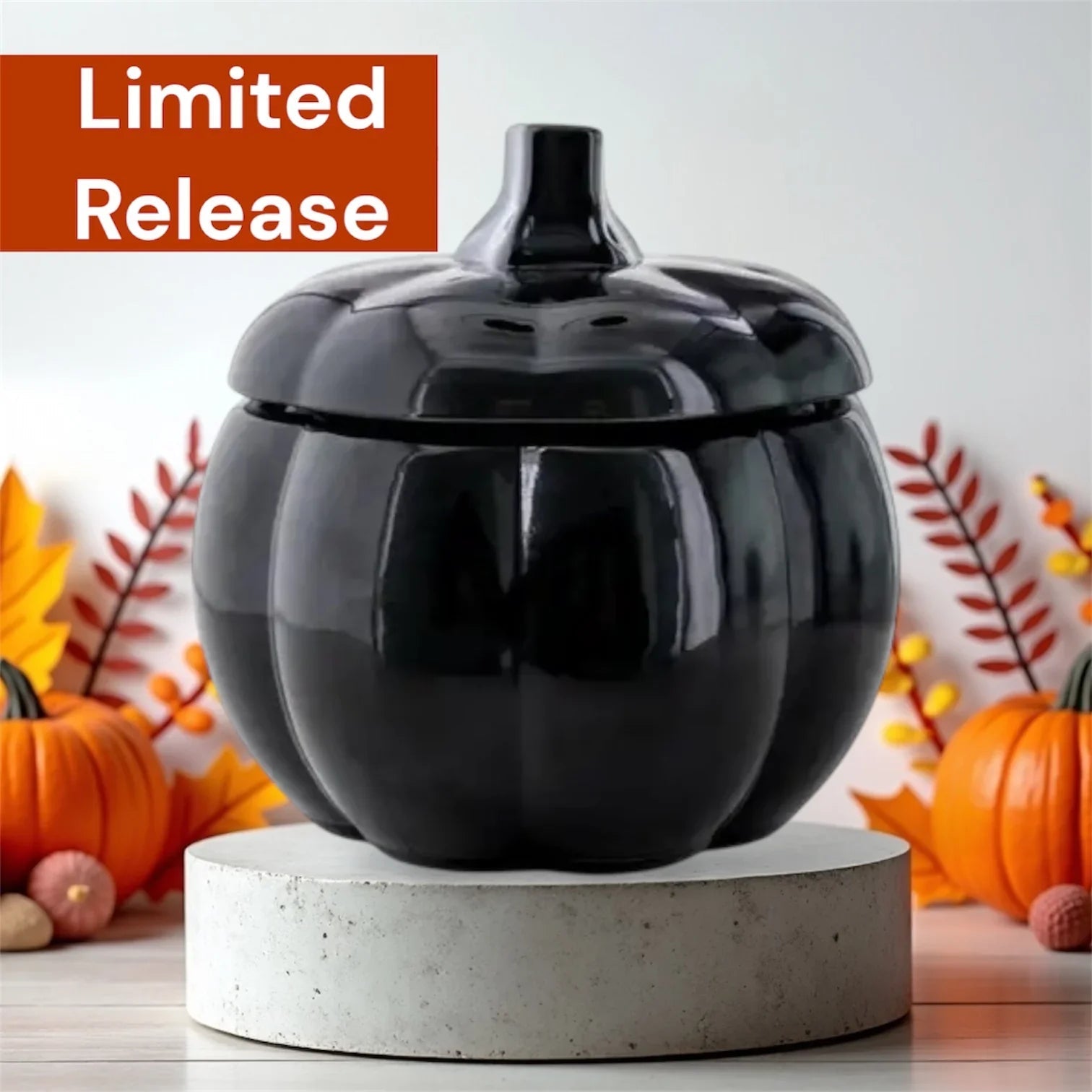Glass Pumpkin Jar Candle – 14 oz Soy Wax - Nontoxic Hand - Poured Candle - Revolutionary Mystic